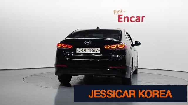 2018 Hyundai Avante AD - Thumbnail 8