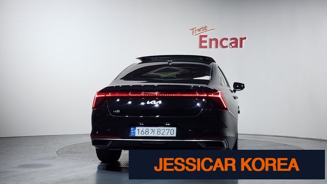 2023 Kia K8 - Thumbnail 6