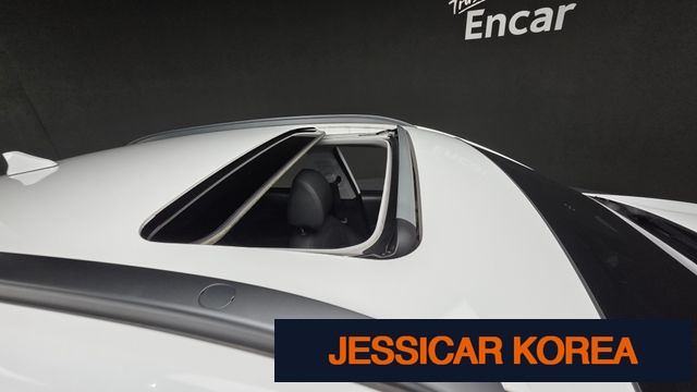 2023 Hyundai The New Kona - Thumbnail 3