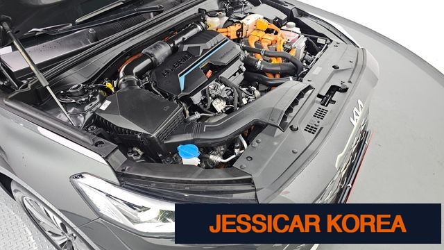 2022 Kia K8 Hybrid - Thumbnail 2