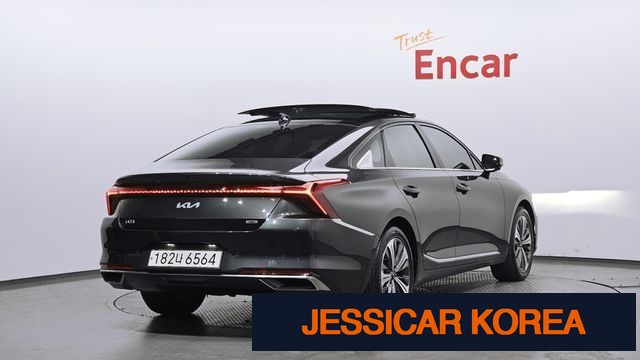 2022 Kia K8 Hybrid - Thumbnail 4
