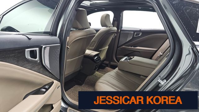2022 Kia K8 Hybrid - Thumbnail 16