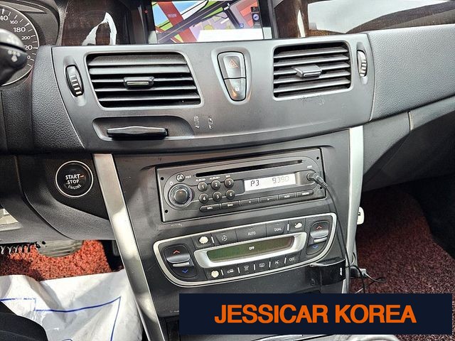 2012 Renault Korea New SM5 - Thumbnail 4