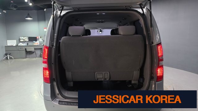 2015 Hyundai Grand Starex - Thumbnail 12