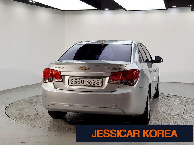 2012 Chevrolet Cruze - Thumbnail 19