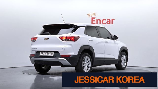 2021 Chevrolet Trailblazer - Thumbnail 3