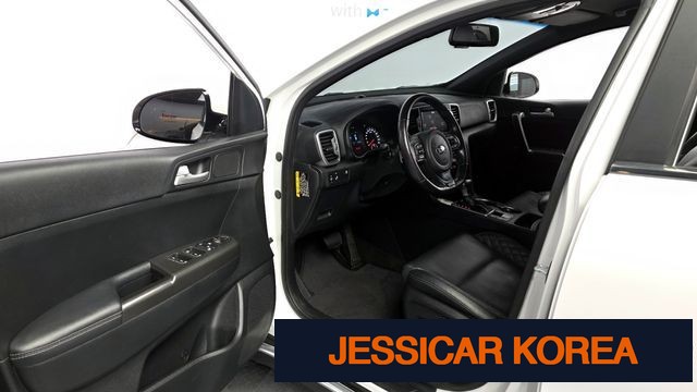 2018 Kia Sportage 4th generation - Thumbnail 3