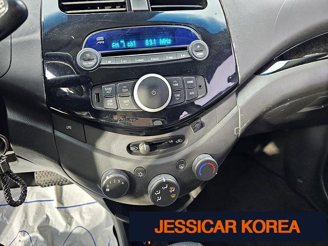 2012 Chevrolet Spark - Thumbnail 19