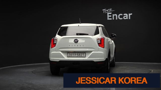 2022 KG Mobility Very New Tivoli - Thumbnail 11