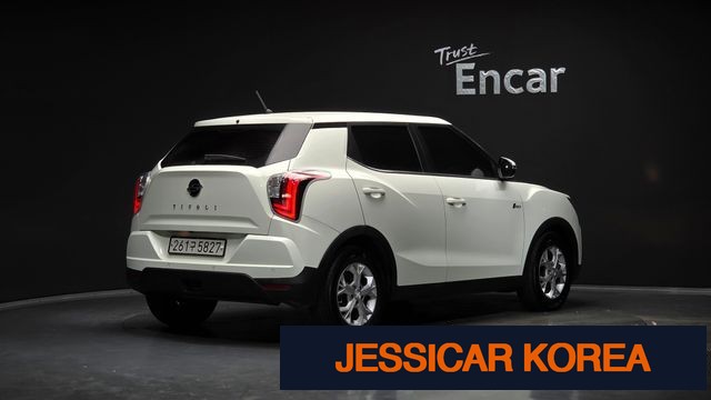 2022 KG Mobility Very New Tivoli - Thumbnail 15