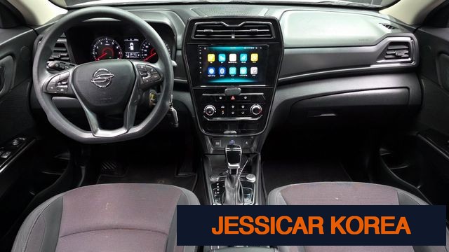 2022 KG Mobility Very New Tivoli - Thumbnail 4