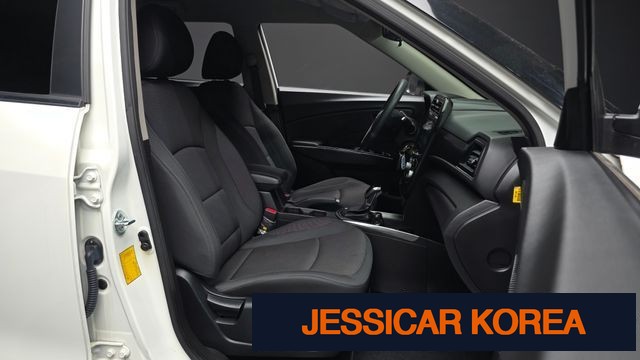 2022 KG Mobility Very New Tivoli - Thumbnail 20