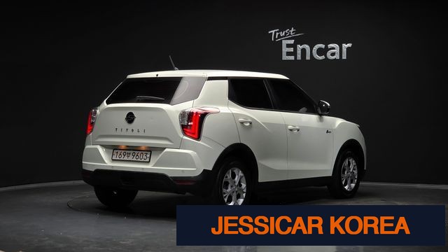 2022 KG Mobility Very New Tivoli - Thumbnail 6