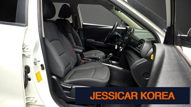 2022 KG Mobility Very New Tivoli - Thumbnail 7