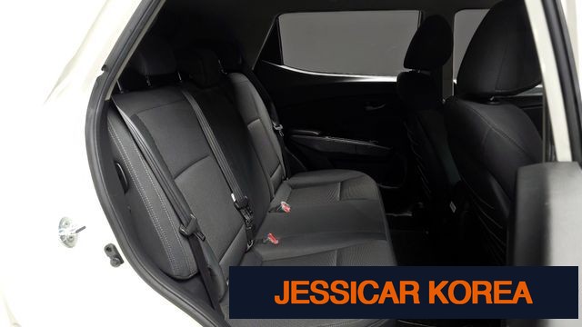 2022 KG Mobility Very New Tivoli - Thumbnail 9