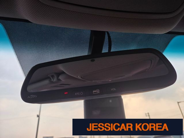 2016 Hyundai LF Sonata - Thumbnail 9