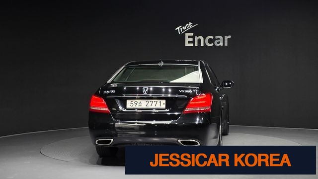 2015 Hyundai Equus (new model) - Thumbnail 5
