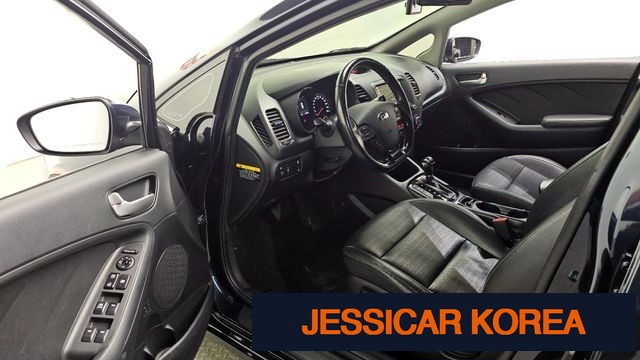 2017 Kia The New K3 - Thumbnail 14