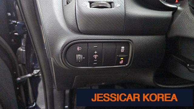 2017 Kia The New K3 - Thumbnail 20