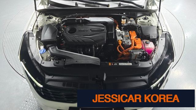 2023 Kia K5 Hybrid 3rd Generation - Thumbnail 9