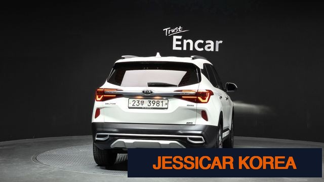 2020 Kia Seltos - Thumbnail 4