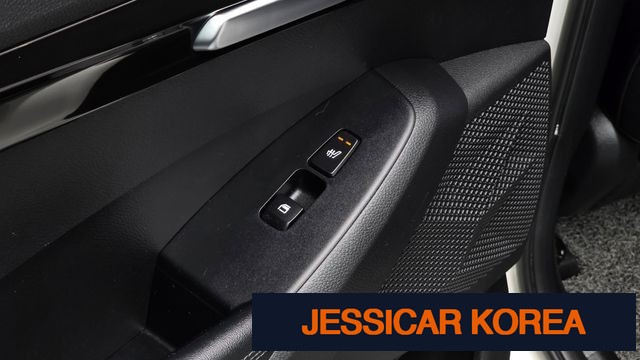 2020 Kia Seltos - Thumbnail 11