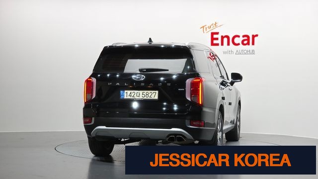 2021 Hyundai Palisade - Thumbnail 2