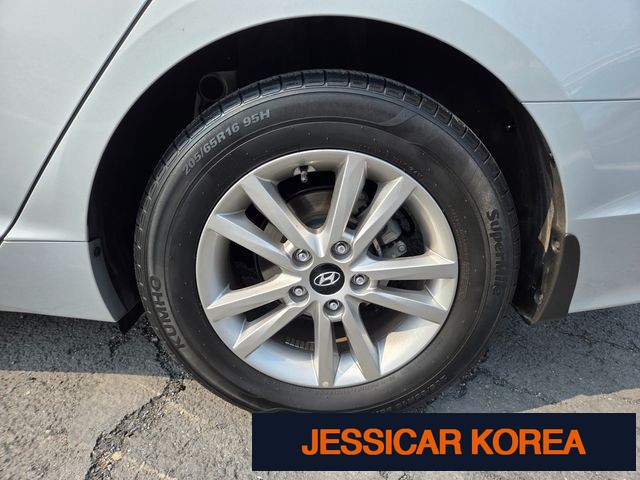 2017 Hyundai LF Sonata - Thumbnail 10