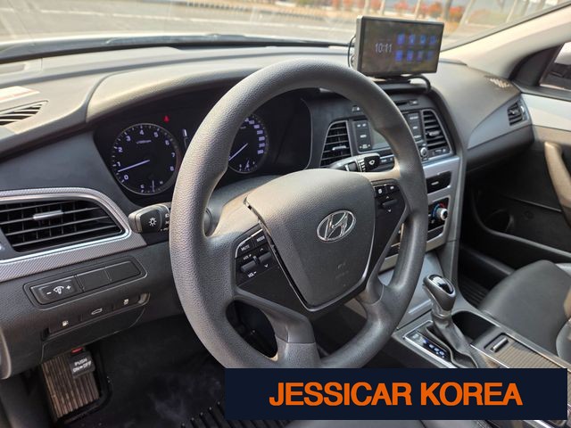 2017 Hyundai LF Sonata - Thumbnail 11