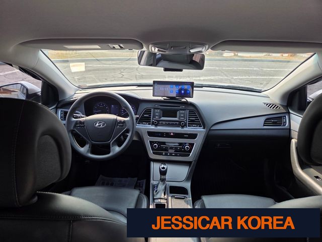 2017 Hyundai LF Sonata - Thumbnail 19