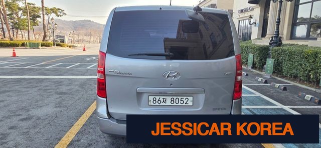 2017 Hyundai Grand Starex - Thumbnail 2