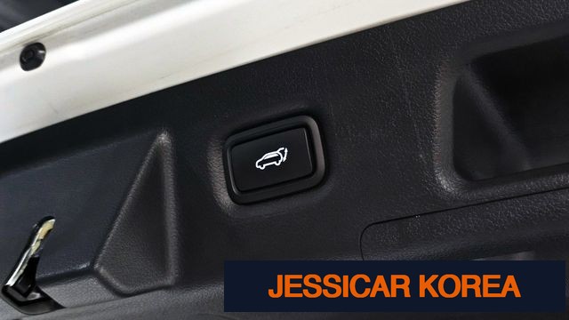 2023 Hyundai The New Santa Fe - Thumbnail 6