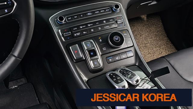 2023 Hyundai The New Santa Fe - Thumbnail 19