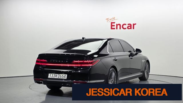 2021 Genesis G90 - Thumbnail 8