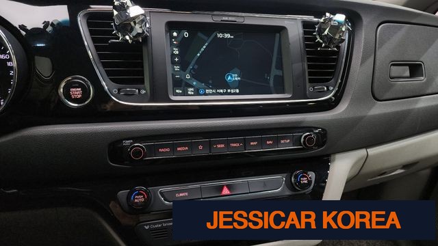 2018 Kia All New Carnival - Thumbnail 2