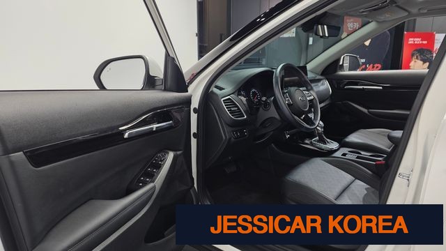 2022 Kia Seltos - Thumbnail 11