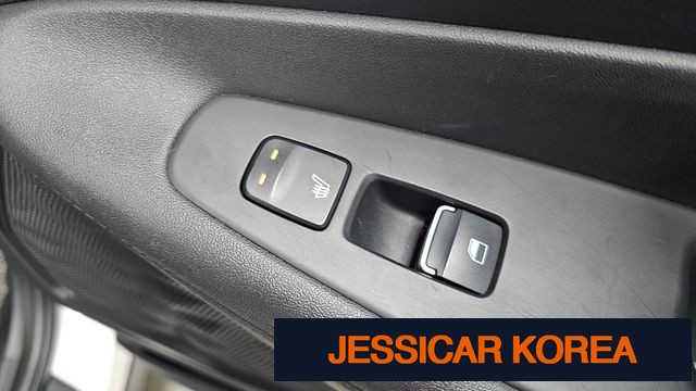 2019 Hyundai Santa Fe TM - Thumbnail 2