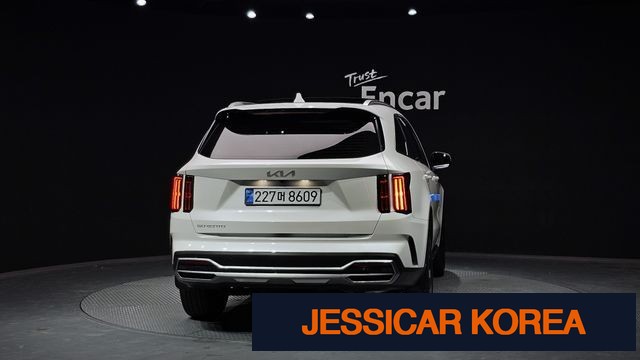 2023 Kia Sorento 4th Gen - Thumbnail 11