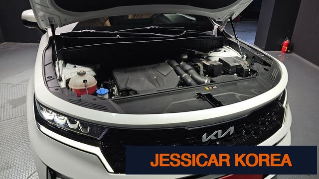 2023 Kia Sorento 4th Gen - Thumbnail 13