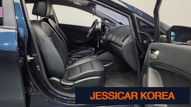2016 Kia The New K3 - Thumbnail 10