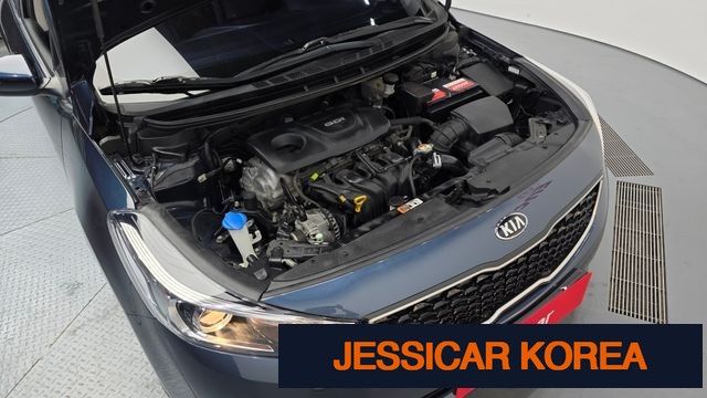 2016 Kia The New K3 - Thumbnail 18