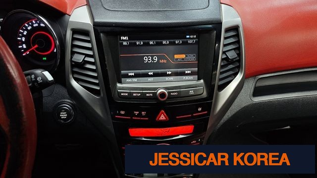 2016 KG Mobility Tivoli - Thumbnail 3