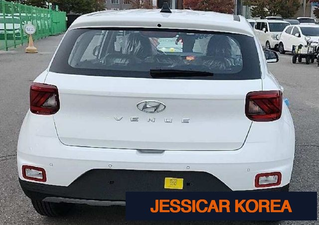 2026 Hyundai Venue - Thumbnail 10