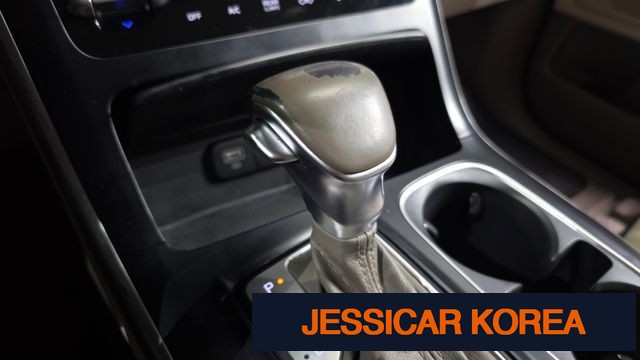 2021 Kia Carnival 4th Gen - Thumbnail 5
