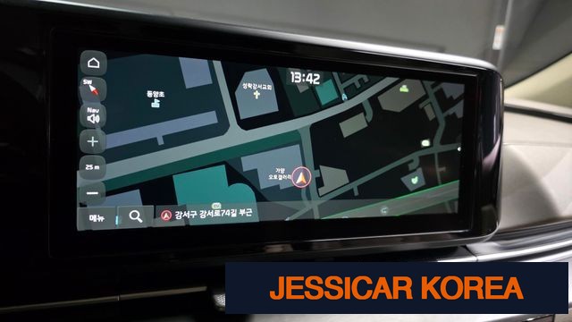 2021 Kia Carnival 4th Gen - Thumbnail 14