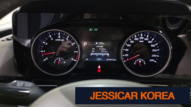 2021 Kia Carnival 4th Gen - Thumbnail 20
