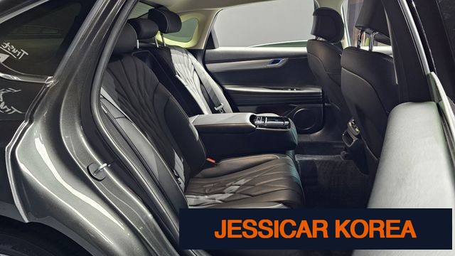 2023 Genesis G80 (RG3) - Thumbnail 2