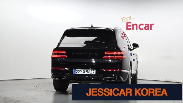 2023 Genesis GV80 - Thumbnail 12