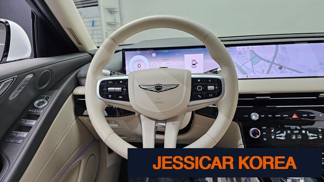 2025 Genesis G80 (RG3) - Thumbnail 11