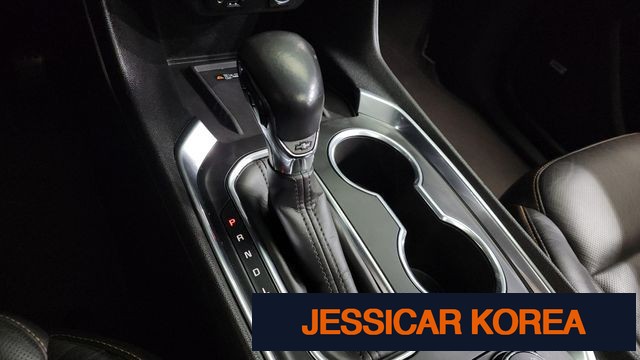 2021 Chevrolet Traverse - Thumbnail 6